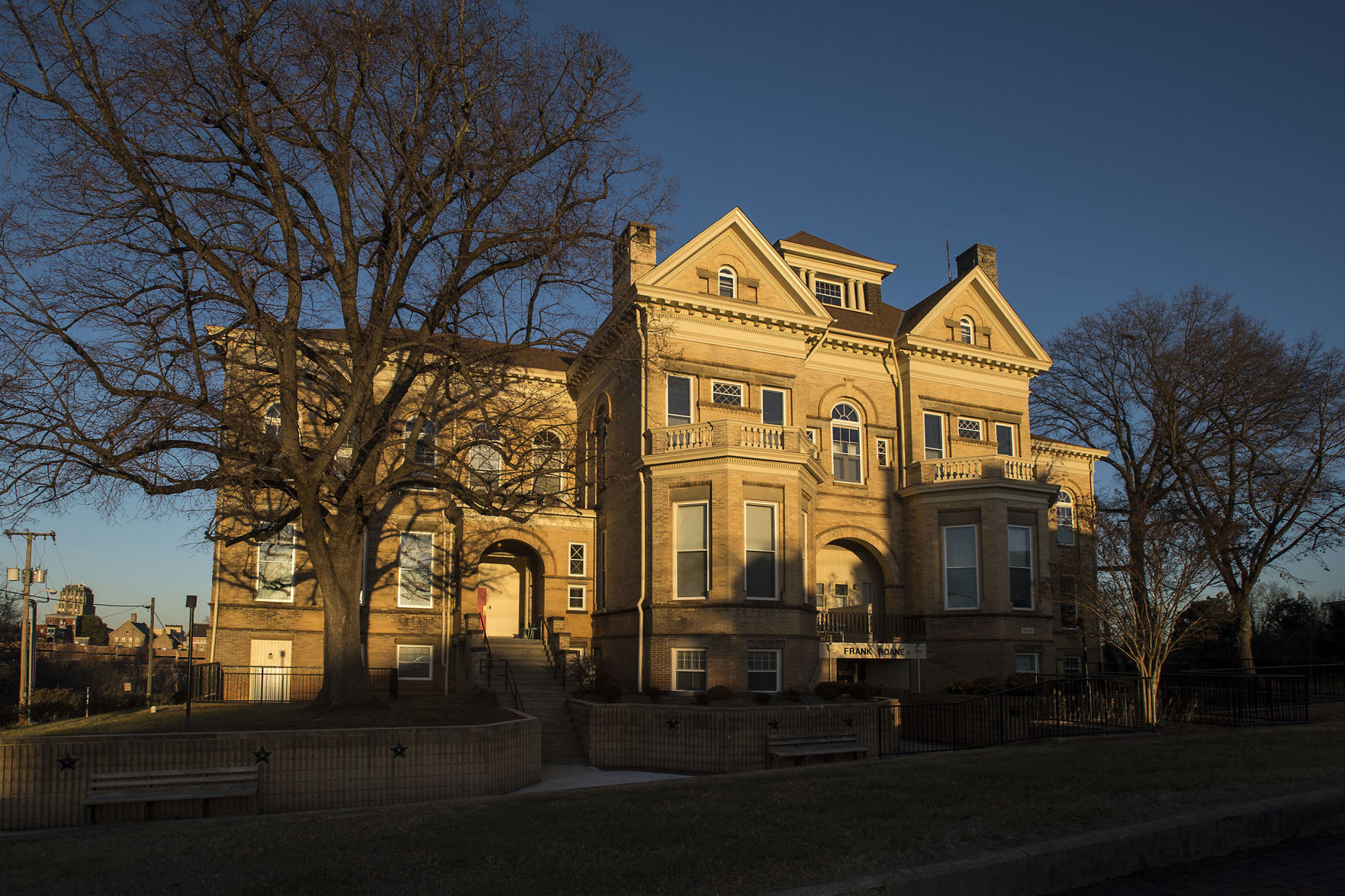 Then and Now - 2016-12 Federal Hill - Frank Roane building